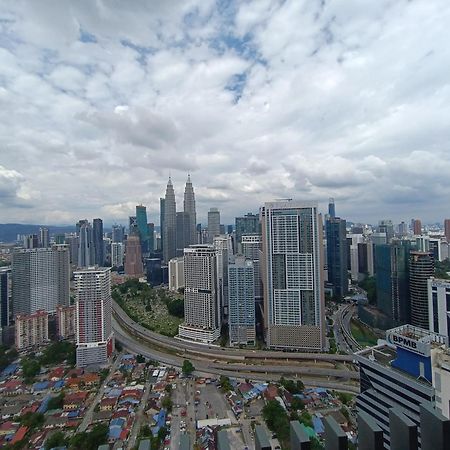 Lx 39A Balcony Klcc View 1 Bedroom Infinity Pool Kuala Lumpur Exteriör bild