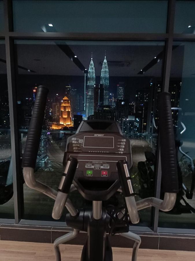 Lx 39A Balcony Klcc View 1 Bedroom Infinity Pool Kuala Lumpur Exteriör bild