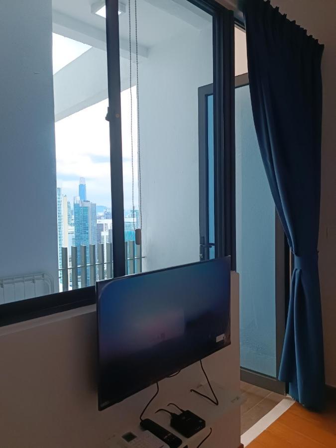 Lx 39A Balcony Klcc View 1 Bedroom Infinity Pool Kuala Lumpur Exteriör bild