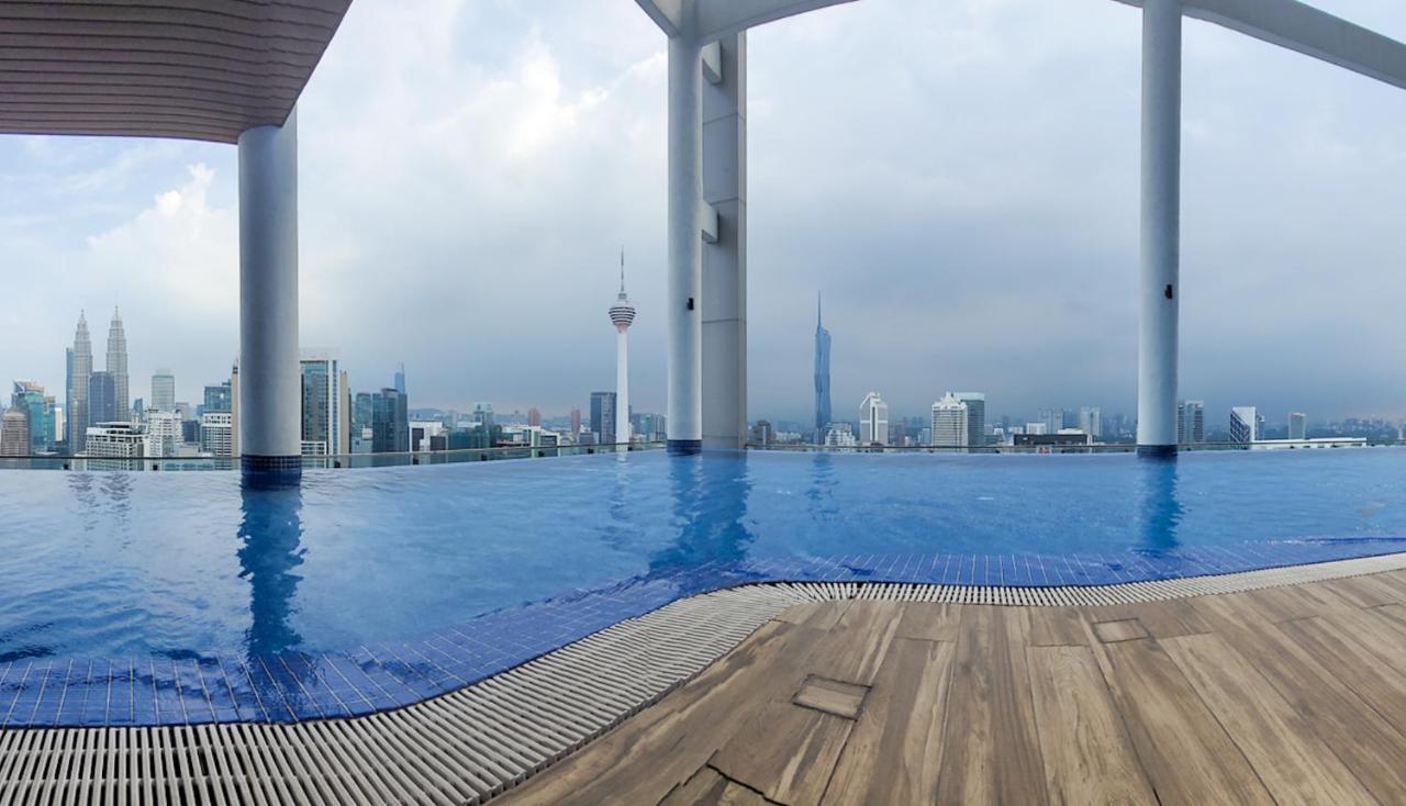 Lx 39A Balcony Klcc View 1 Bedroom Infinity Pool Kuala Lumpur Exteriör bild